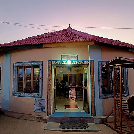 Hotel Rann Of Kachchh Dholavira Exteriör bild
