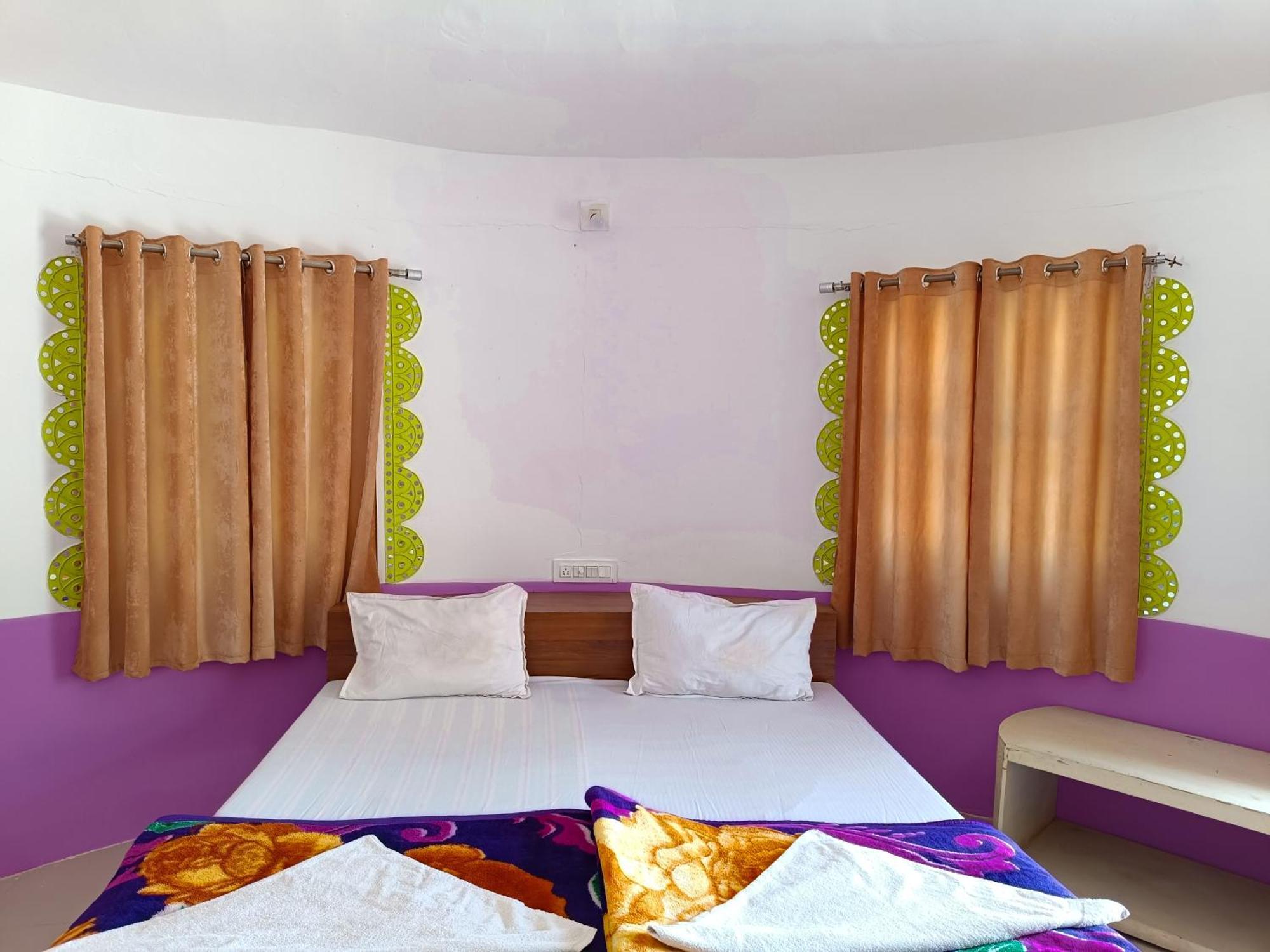 Hotel Rann Of Kachchh Dholavira Exteriör bild