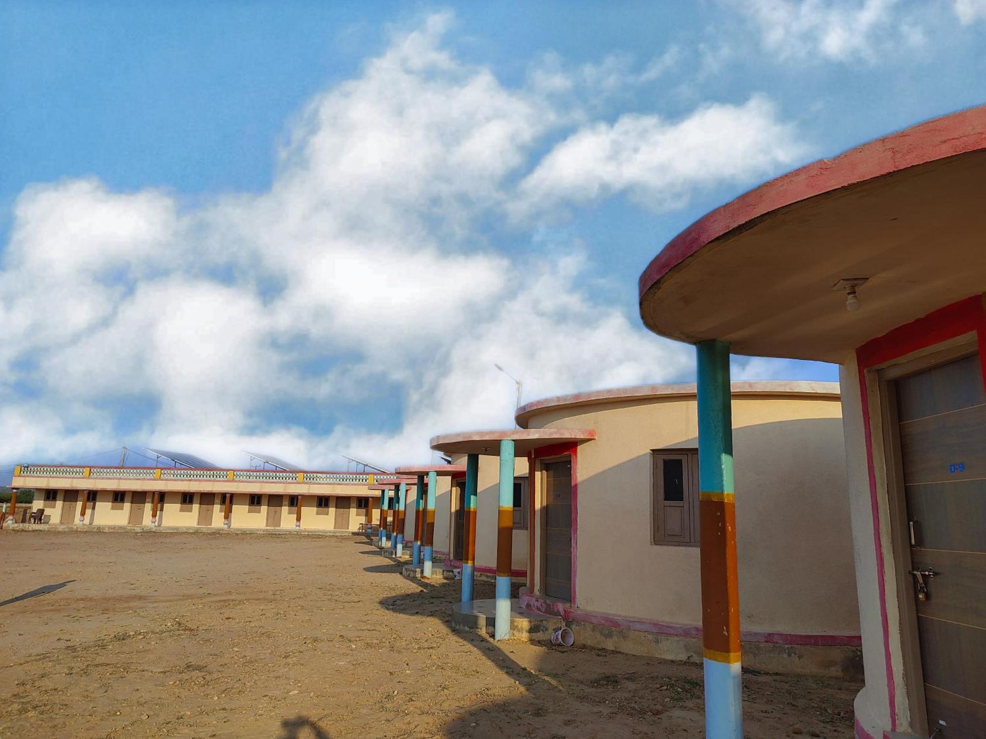 Hotel Rann Of Kachchh Dholavira Exteriör bild