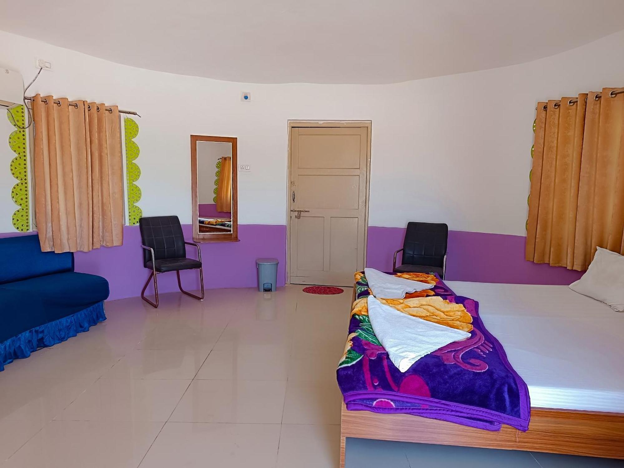 Hotel Rann Of Kachchh Dholavira Exteriör bild